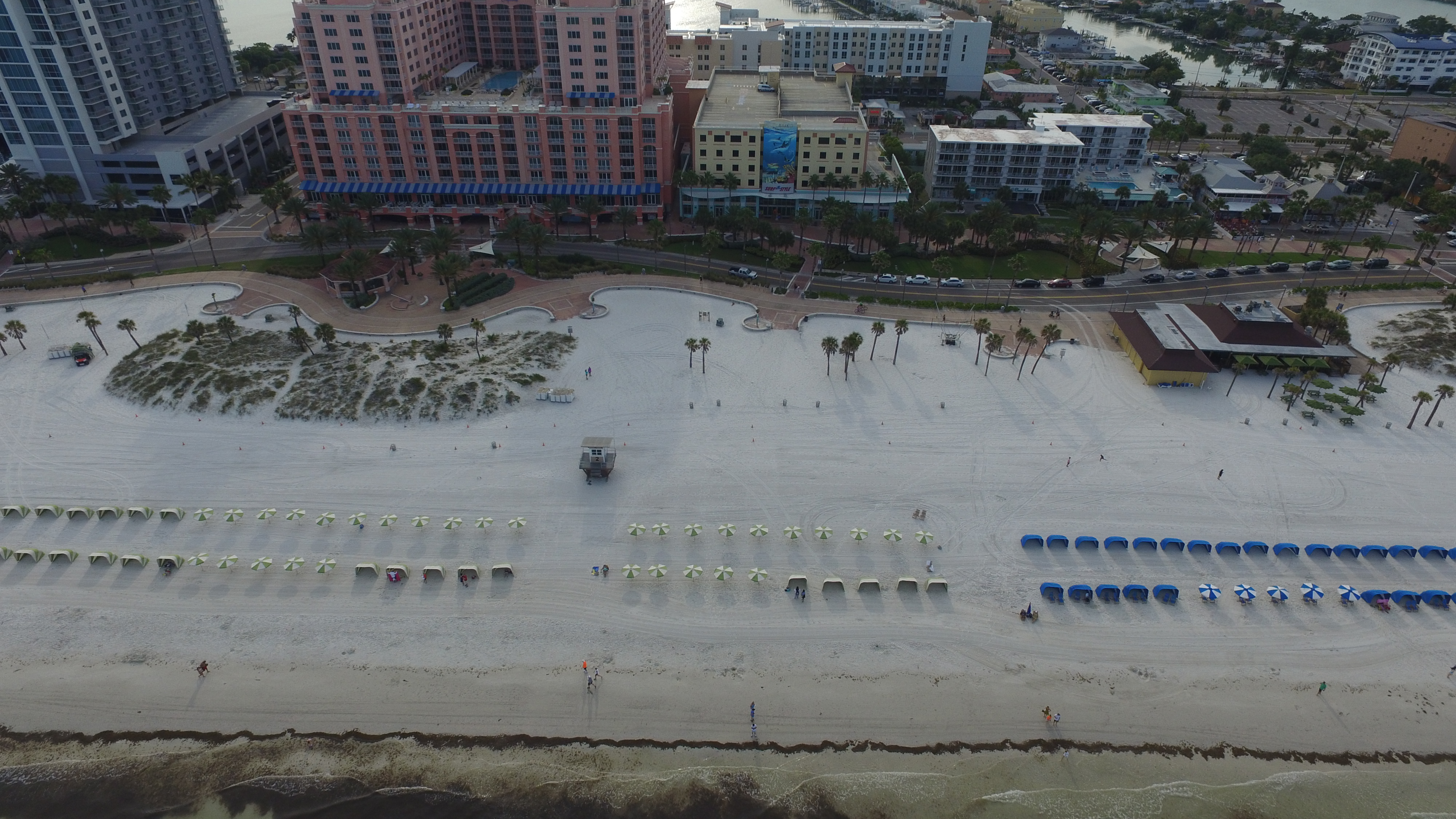 Barefoot Beach House (Beach Ceremonies/Weddings)